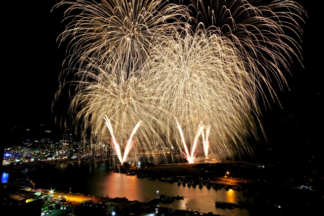 丸亀花火大会19の穴場はここだ 空いてる駐車場も紹介しちゃうよ 暮らしの情報局