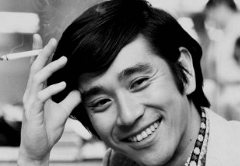 石坂浩二